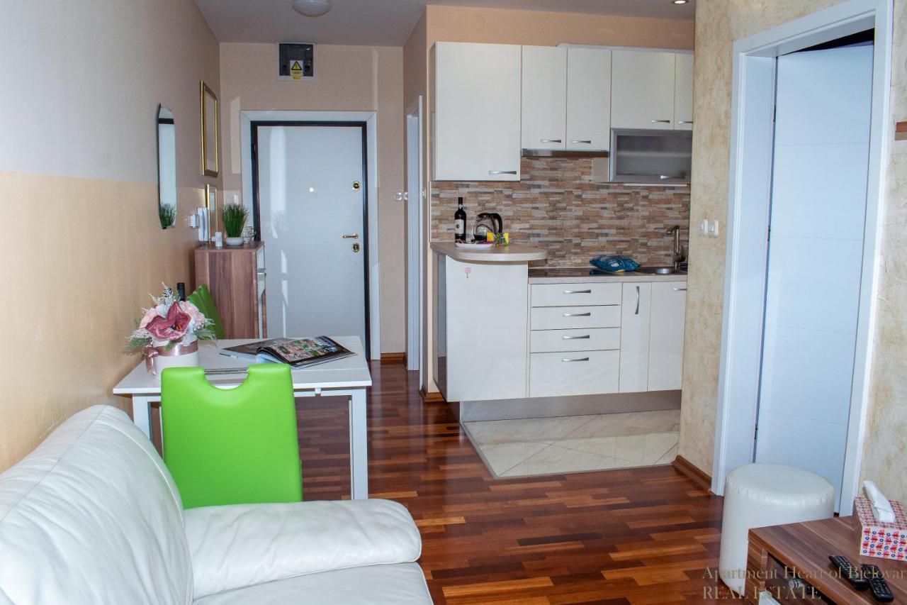 Apartment Heart Of เบียโลวาร์ ภายนอก รูปภาพ